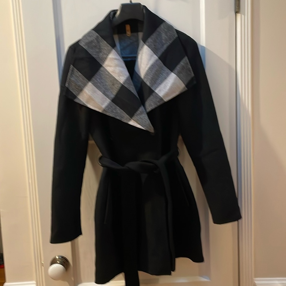 Mackage soft reversible wool plaid pea trench coat size medium